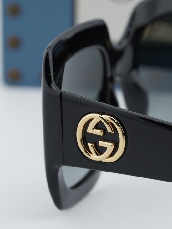 Gucci GG0053S 001 Square Sunglasses - Black\\Grey Gradient main image 7